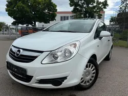 Weiß Gebraucht 2008 Opel Corsa Basis Kleinwagen | 1.490 € (Fairer Preis)