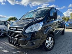 Schwarz Gebraucht 2017 Ford Tourneo Kombi | 11.999 € (Etwas zu teuer)