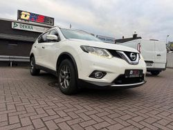 Weiß Gebraucht 2017 Nissan X-Trail Tekna SUV | 12.990 € (Fairer Preis)
