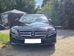Schwarz Gebraucht 2017 Mercedes E220 Kombi | 21.950 € (Superpreis)
