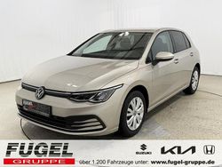 Ivory silver metallic Gebraucht 2023 VW Golf VIII Move Limousine | 23.499 € (Guter Preis)