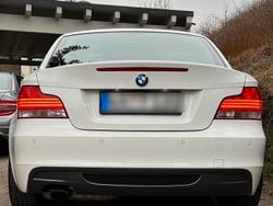 Weiß Gebraucht 2010 BMW 120 Coupé Coupé | 9.000 € (Fairer Preis)