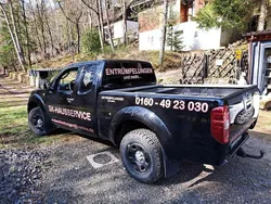 Schwarz Gebraucht 2008 Nissan Navara Abholung | 7.400 € (Guter Preis)