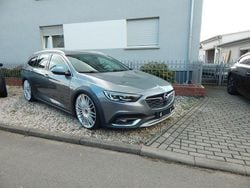 Grau Gebraucht 2018 Opel Insignia Country Tourer Exklusiv Kombi | 22.500 € (Fairer Preis)
