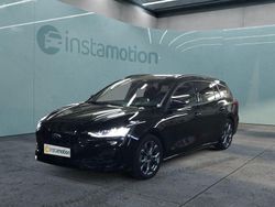 Schwarz Gebraucht 2023 Ford Focus Kombi | 22.399 € (Fairer Preis)