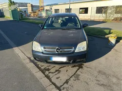 Blau Gebraucht 2002 Opel Vectra Limousine | 900 €