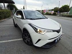 Weiß Gebraucht 2017 Toyota C-HR Lounge SUV | 15.990 € (Etwas zu teuer)
