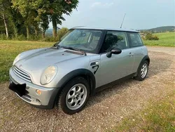 Grau Gebraucht 2005 Mini ONE Kleinwagen | 3.500 € (Fairer Preis)