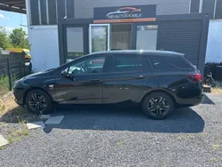 Schwarz Gebraucht 2020 Opel Astra Kombi | 13.300 € (Fairer Preis)