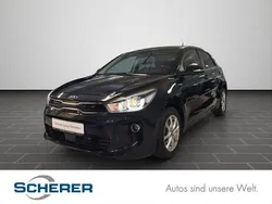 Schwarz Gebraucht 2017 Kia Rio Platinum Edition Limousine | 8.990 € (Fairer Preis)