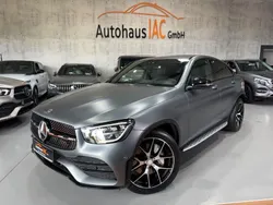 Grau Gebraucht 2019 Mercedes GLC300 AMG Limousine | 41.300 € (Teuer)