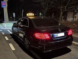 Schwarz Gebraucht 2014 Mercedes E200 Limousine | 10.200 €