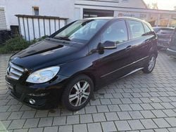 Schwarz Gebraucht 2008 Mercedes B150 Van / Kleinbus | 2.990 € (Guter Preis)