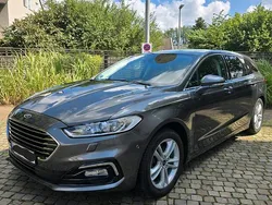 Grau Gebraucht 2020 Ford Mondeo Kombi | 18.000 € (Etwas zu teuer)