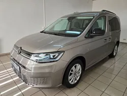 Beige Gebraucht 2020 VW Caddy Life Van / Kleinbus | 22.990 € (Teuer)