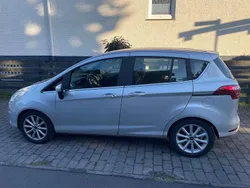 Gebraucht 2016 Ford B-MAX Titanium Van / Kleinbus | 12.000 € (Fairer Preis)
