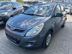 Grau Gebraucht 2010 Hyundai i20 Classic Kleinwagen | 2.350 € (Guter Preis)