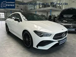 Polarweiß Gebraucht 2023 Mercedes CLA220 Shooting Brake Premium Kombi | 38.899 € (Teuer)