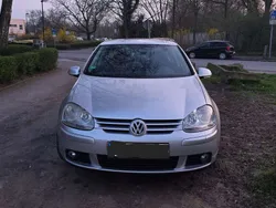 Silber Gebraucht 2007 VW Golf V Goal Limousine | 3.300 € (Etwas zu teuer)
