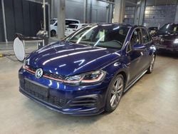 Atlantik blue metallic (metallic) Gebraucht 2019 VW Golf VII GTI Limousine | 21.989 € (Guter Preis)