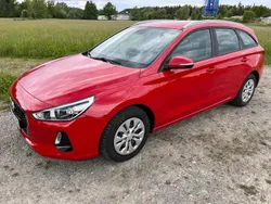 Rot Gebraucht 2017 Hyundai i30 Kombi | 11.599 € (Fairer Preis)