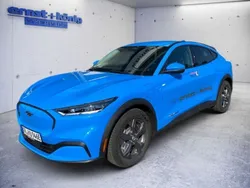 Grabber blue metallic (metallic) Gebraucht 2023 Ford Mustang Mach-E SUV | 35.490 € (Superpreis)