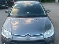 Grau Gebraucht 2009 Citroën C4 Tendance Limousine | 4.300 € (Etwas zu teuer)