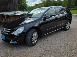 Schwarz Gebraucht 2006 Mercedes R500 Van / Kleinbus | 7.990 € (Superpreis)