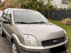 Grau Gebraucht 2004 Ford Fusion Trend Kleinwagen | 2.499 € (Fairer Preis)