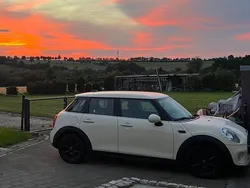Beige Gebraucht 2017 Mini ONE Kleinwagen | 10.999 € (Fairer Preis)