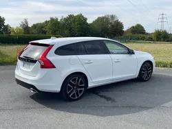 Weiß Gebraucht 2017 Volvo V60 Linje Svart Kombi | 15.000 € (Etwas zu teuer)