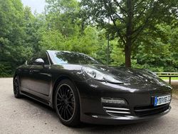 Grau Gebraucht 2011 Porsche Panamera 4S Limousine | 24.990 € (Etwas zu teuer)