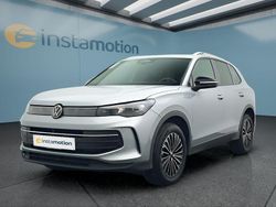 Silber Gebraucht 2024 VW Tiguan SUV | 43.849 € (Fairer Preis)