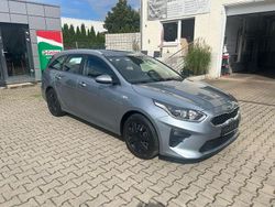 Silber Gebraucht 2019 Kia Ceed Sportswagon Kombi | 12.900 € (Etwas zu teuer)