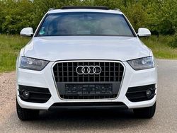 Weiß Gebraucht 2012 Audi Q3 S-Line SUV | 13.399 € (Etwas zu teuer)