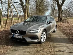Andere farben Gebraucht 2019 Volvo V60 Pro Kombi | 16.500 € (Teuer)