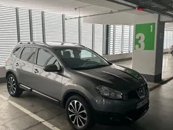 Grau Gebraucht 2012 Nissan Qashqai +2 Tekna SUV | 7.100 € (Teuer)