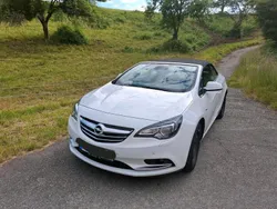 Weiß Gebraucht 2018 Opel Cascada Innovation Cabrio | 13.500 € (Guter Preis)