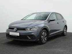 Grau Gebraucht 2024 VW Polo Move Limousine | 20.489 € (Fairer Preis)
