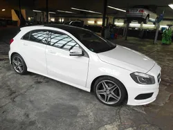 Weiß Gebraucht 2013 Mercedes A200 AMG line Limousine | 16.900 € (Fairer Preis)