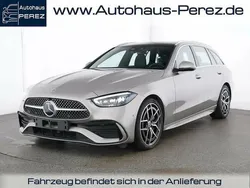 Mojavesilber metallic Gebraucht 2024 Mercedes C200 AMG Kombi | 45.889 €