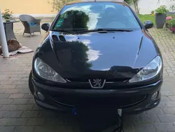 Schwarz Gebraucht 2005 Peugeot 206 CC Tendance Cabrio | 650 € (Guter Preis)
