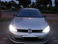 Silber Gebraucht 2013 VW Golf VII Comfortline Kombi | 10.500 € (Teuer)