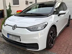 Weiß Gebraucht 2021 VW ID.3 Pro Kleinwagen | 21.000 € (Etwas zu teuer)