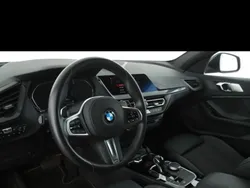 Schwarz Gebraucht 2020 BMW 118 Sport Line Kleinwagen | 21.000 € (Superpreis)