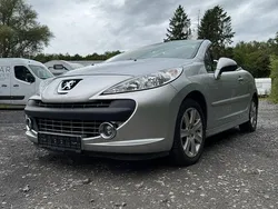 Silber Gebraucht 2009 Peugeot 207 CC Filou Cabrio | 1.450 € (Guter Preis)