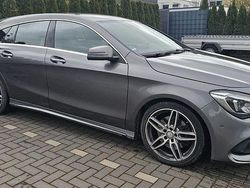 Grau Gebraucht 2016 Mercedes CLA220 Shooting Brake AMG Kombi | 12.000 € (Fairer Preis)