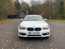 Weiß Gebraucht 2016 BMW 116 Kleinwagen | 10.000 € (Fairer Preis)