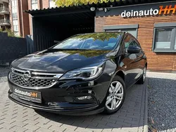 Schwarz Gebraucht 2016 Opel Astra Active Limousine | 13.599 € (Fairer Preis)