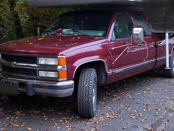 Rot Gebraucht 1999 Chevrolet Silverado SUV | 18.900 €